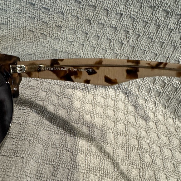 DIFF Eyewear Stella Himalayan Tortoise Polarized Sunglasses - Picture 5 of 10